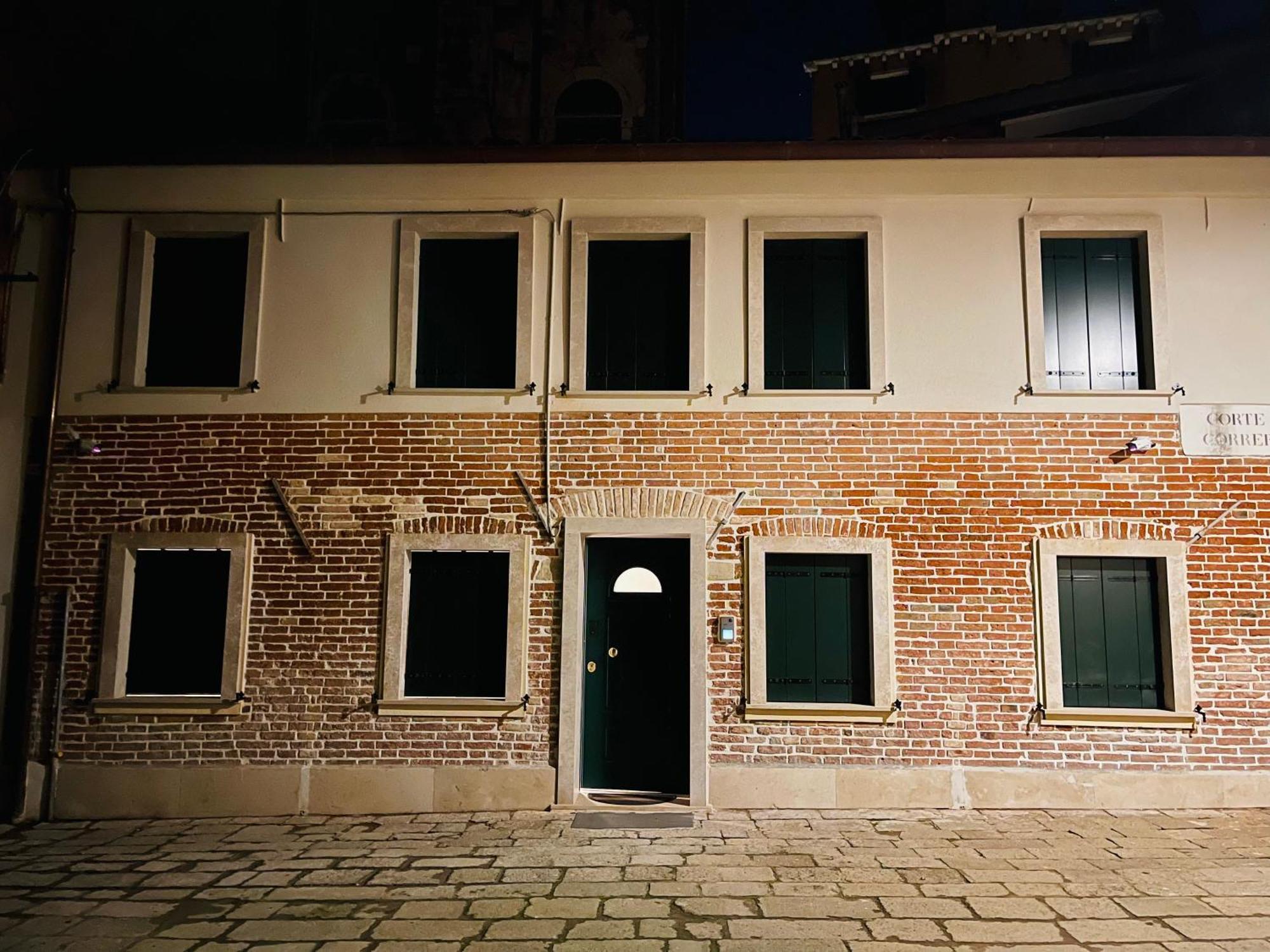 Twin Hearts Venedig